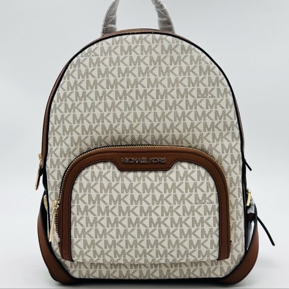 Michael Kors Medium Jaycee Zip Packet Backpack Vanilla - Picture 1 of 12